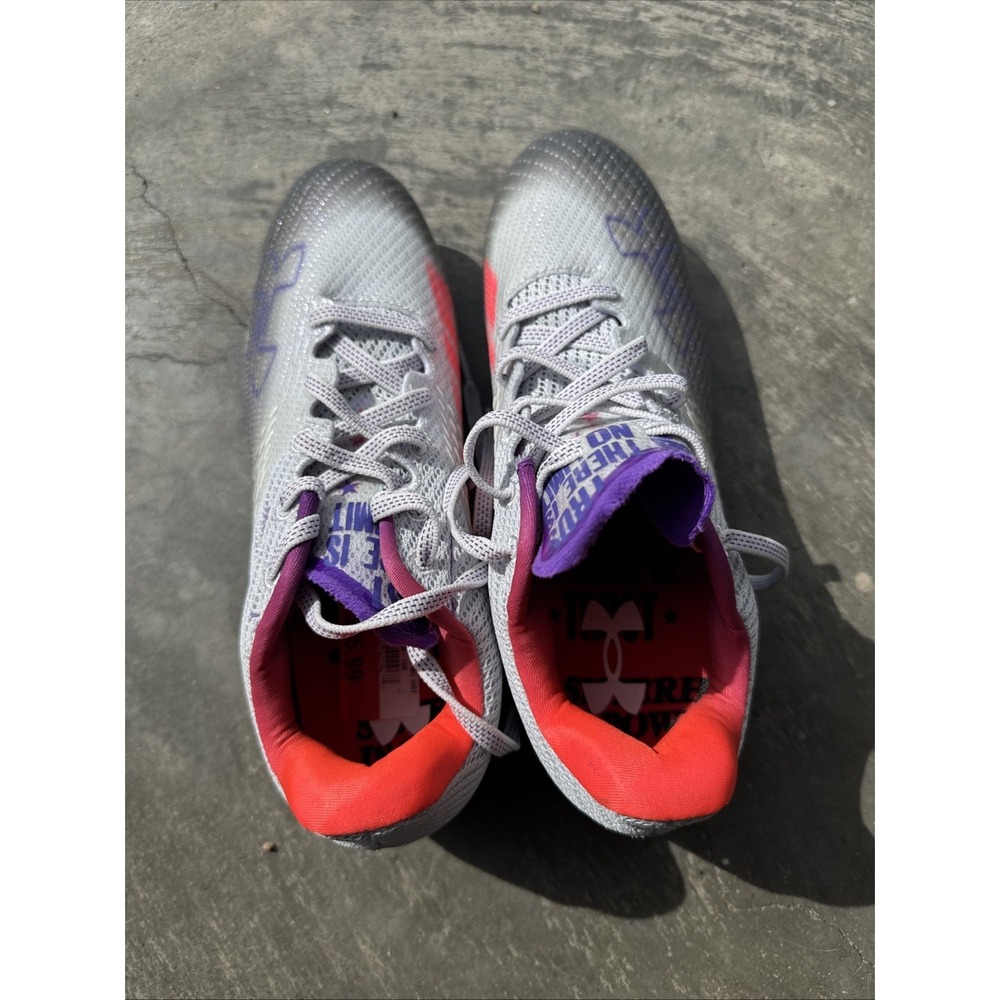 Under Armour Blur Smoke Cleats 7 Purple Gray White 3025123-001 New - Picture 5 of 5